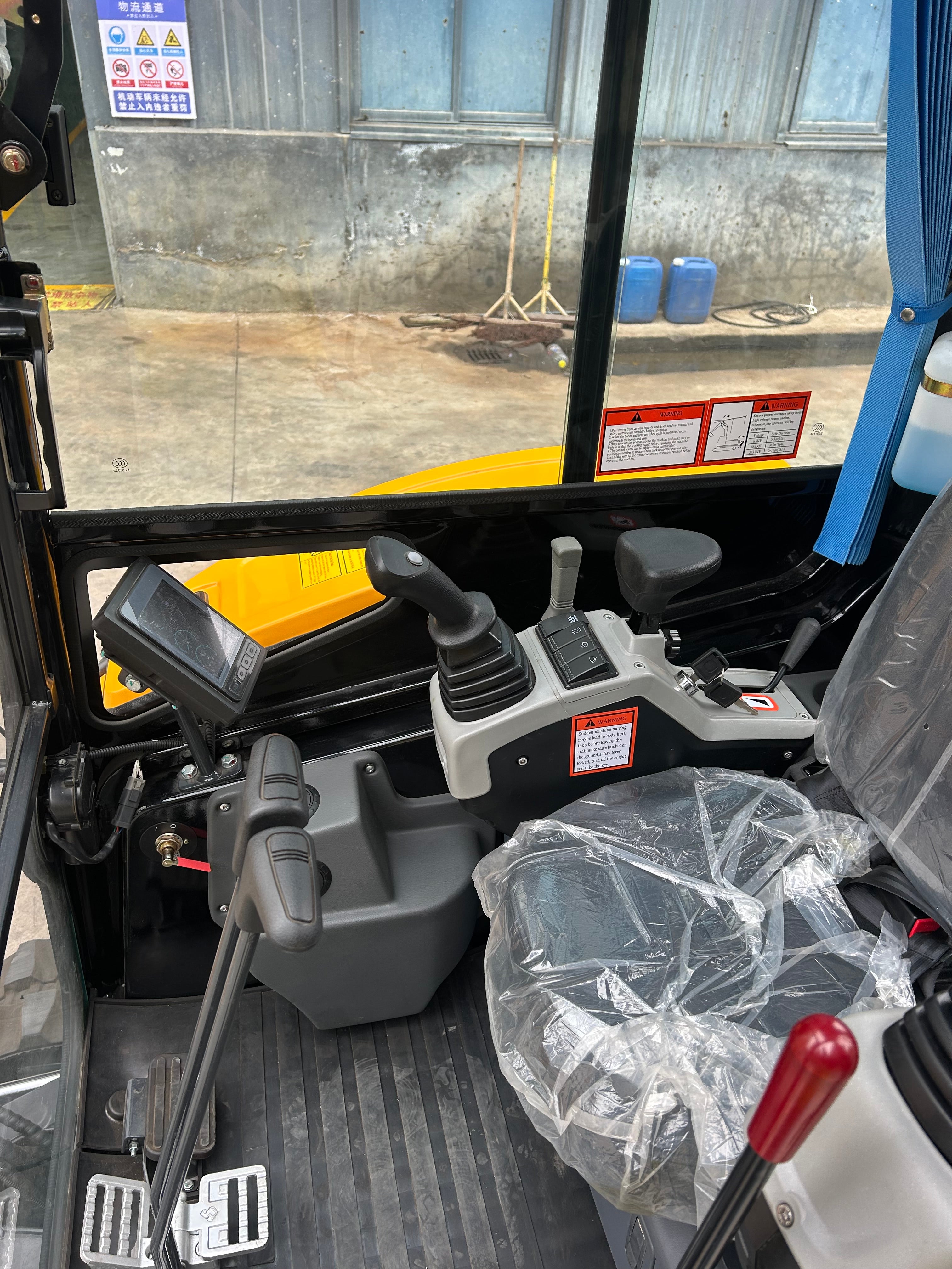 3 Tonne Digger featuring Yanmar Engine