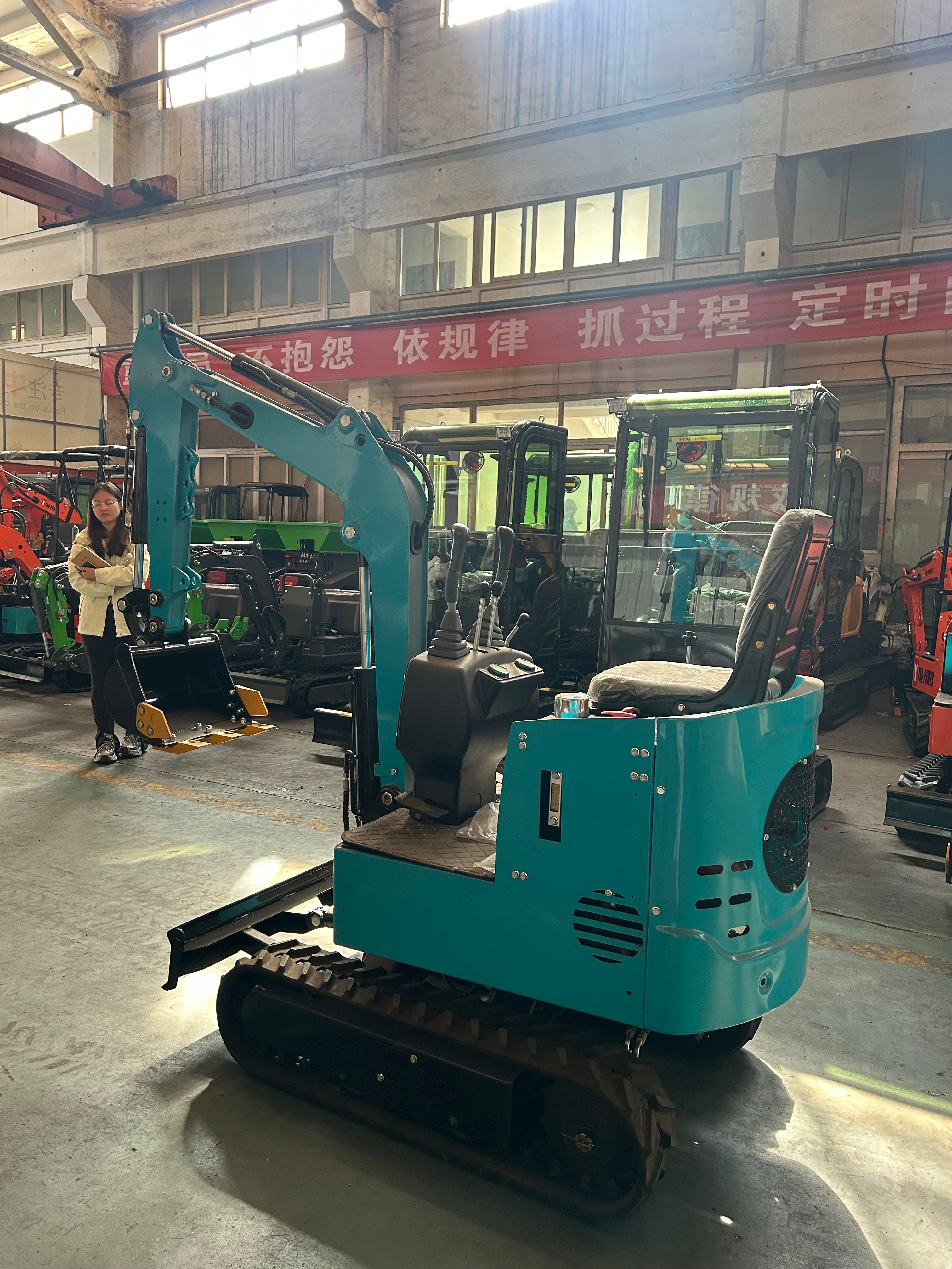 1 Tonne Excavator featuring RATO Petrol Engine