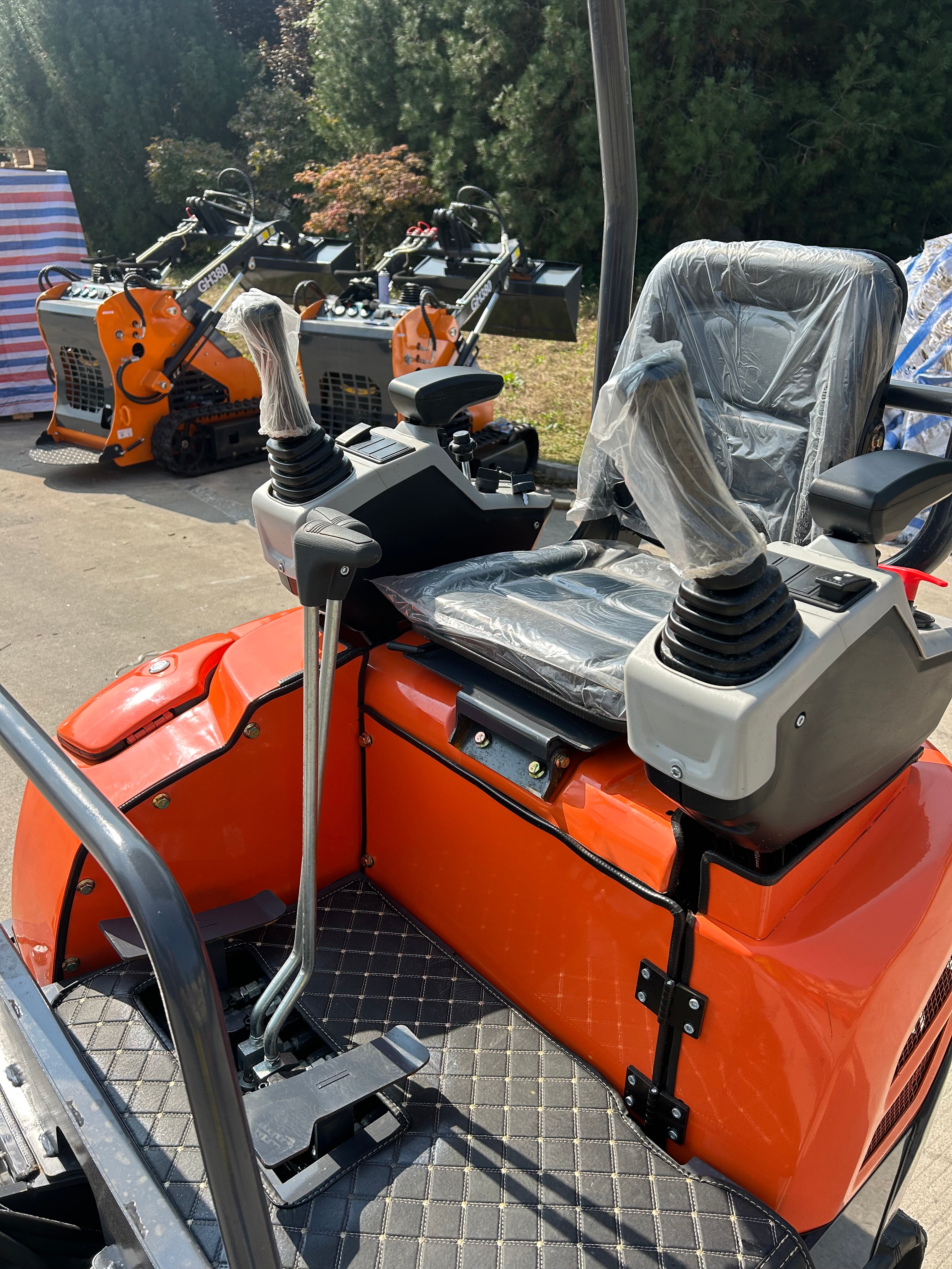 1.2 Tonne Excavator featuring RATO Petrol Engine