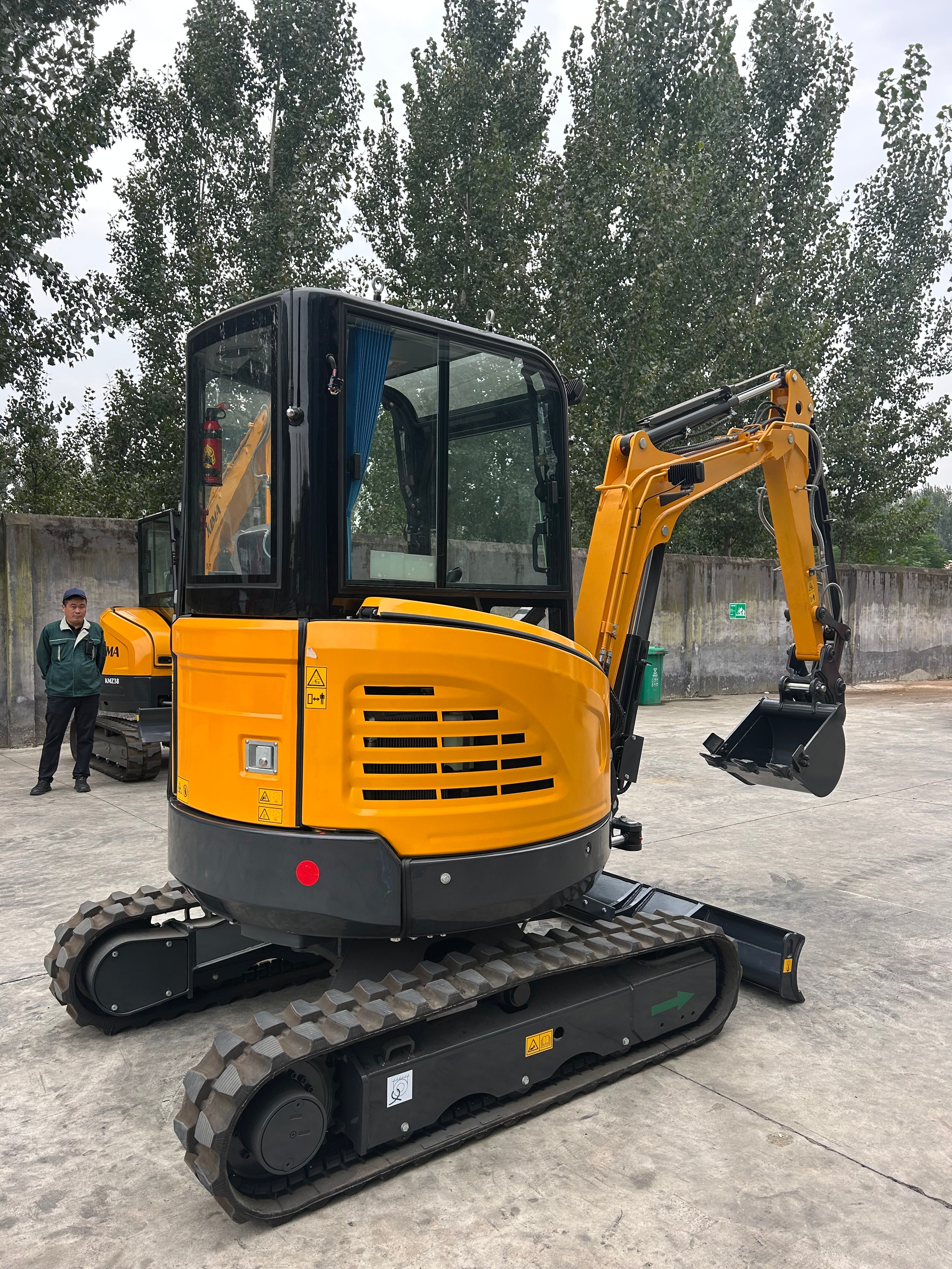 3 Tonne Digger featuring Yanmar Engine
