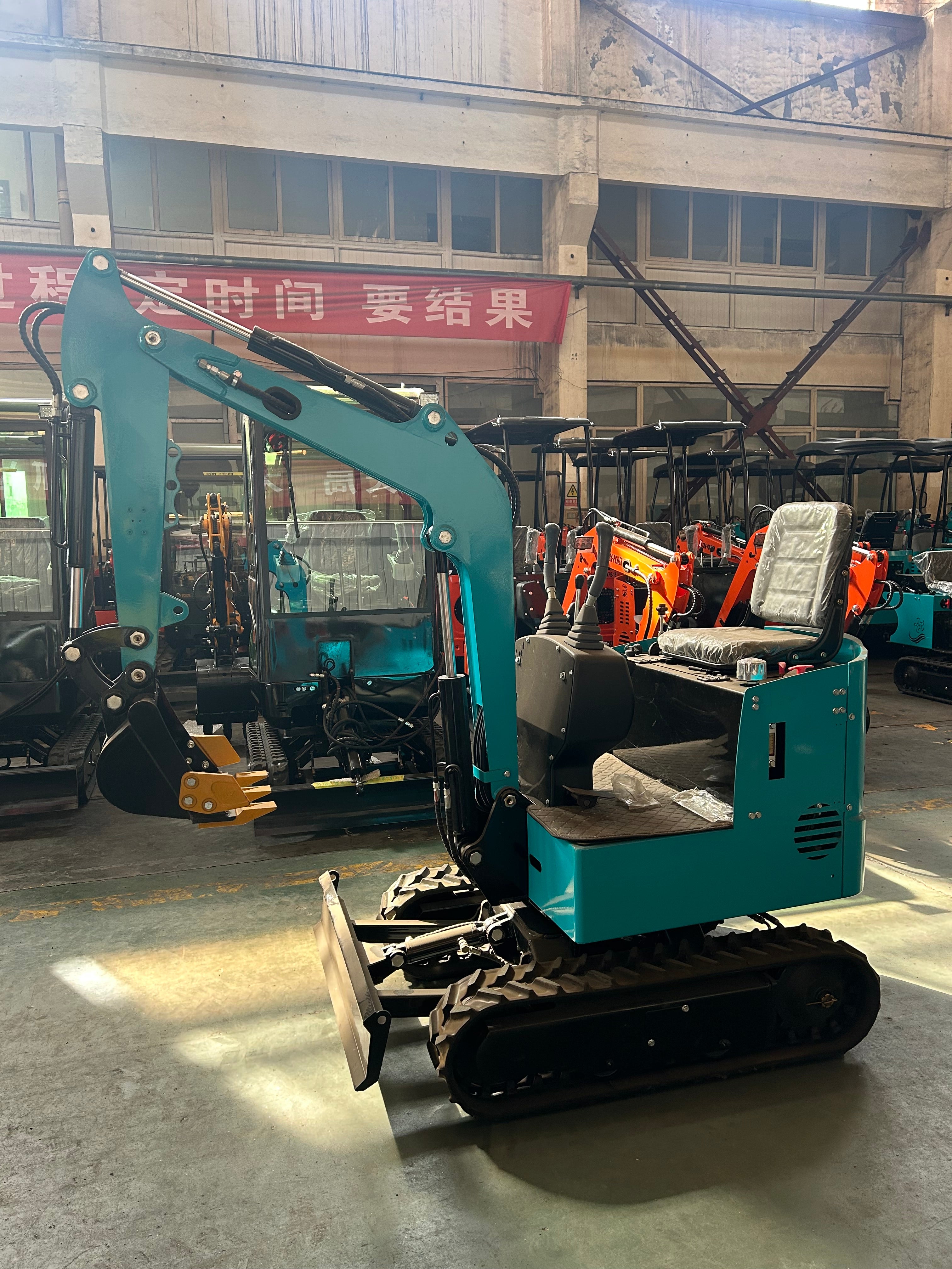 1 Tonne Excavator featuring RATO Petrol Engine