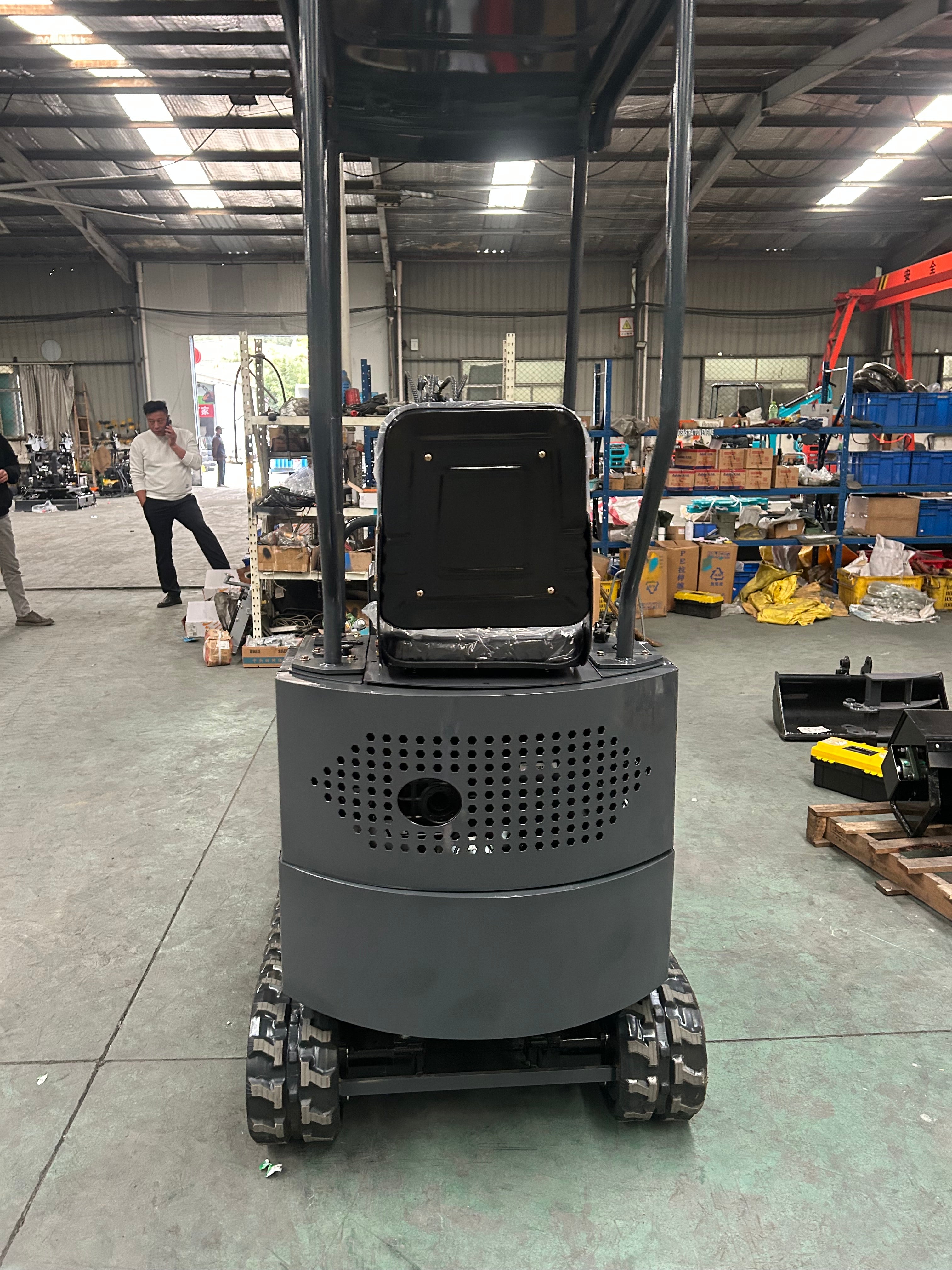 1 Tonne Excavator featuring Rato Petrol Engine