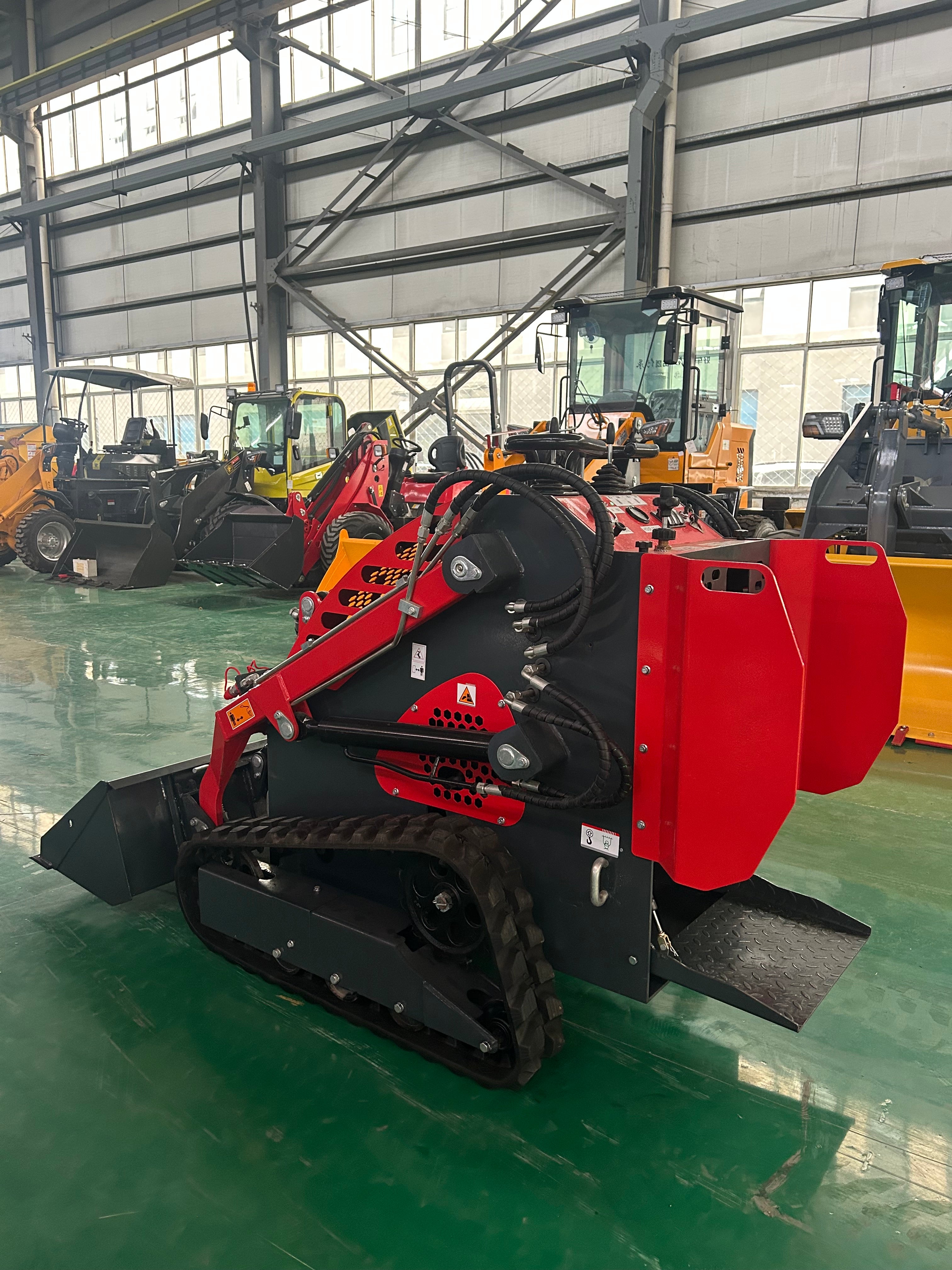 Tracked Skid Steer featuring RATO Petrol Engine
