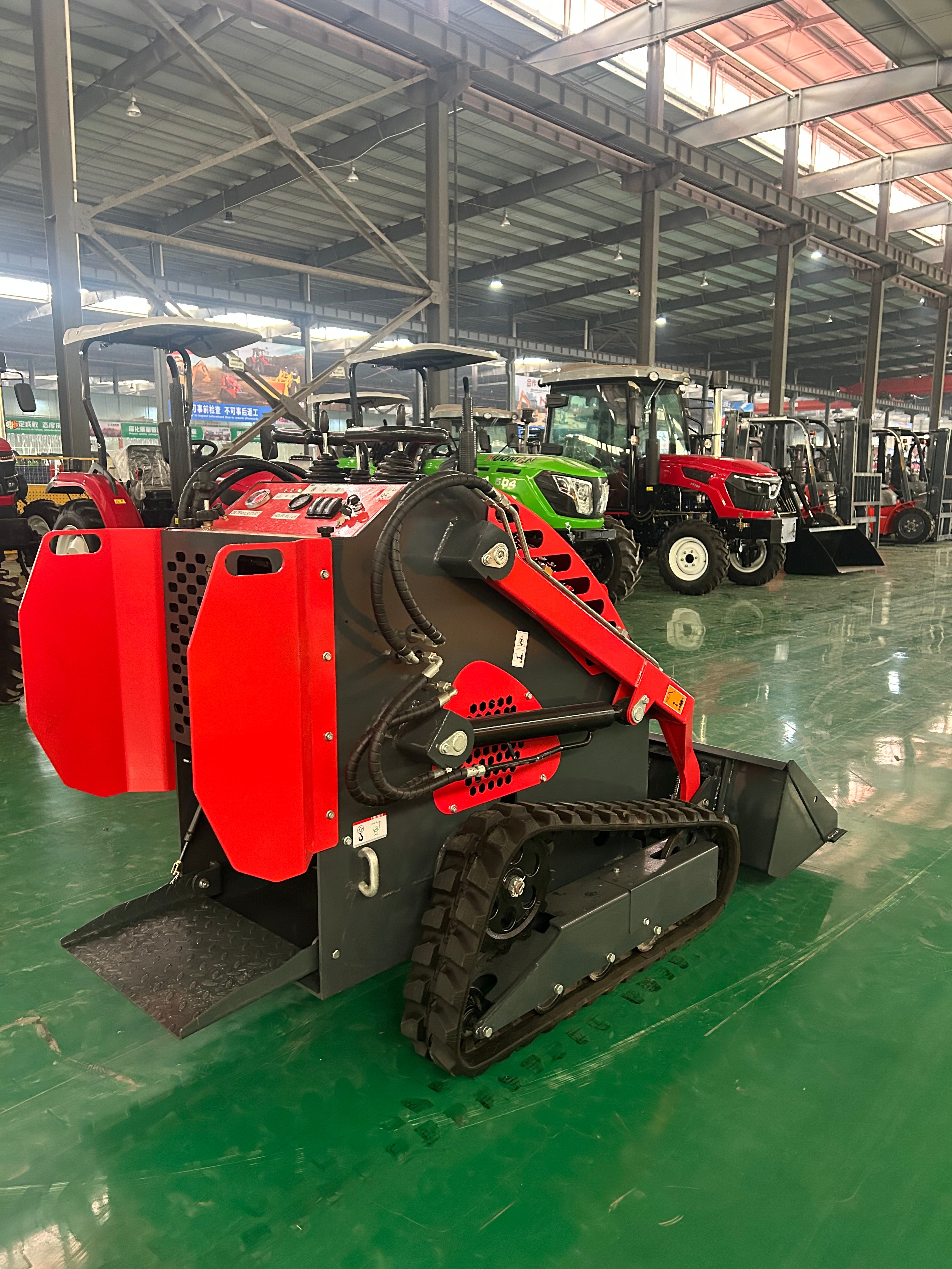 Tracked Skid Steer featuring RATO Petrol Engine
